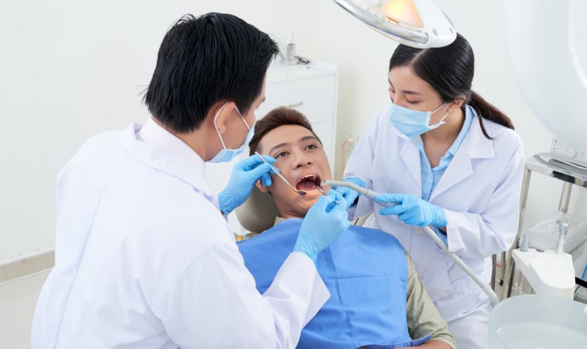 Featured image for “Signs and Symptoms That You Need a Root Canal”