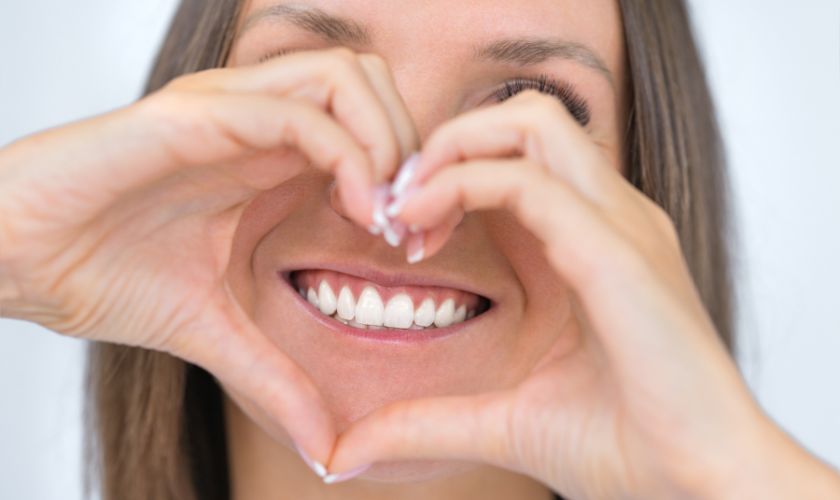 Featured image for “Unlock Your Brightest Smile: The Ultimate Guide to Teeth Whitening”
