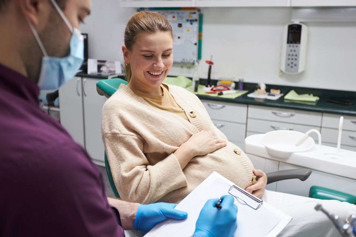 Featured image for “6 things to know about dental care during your pregnancy”