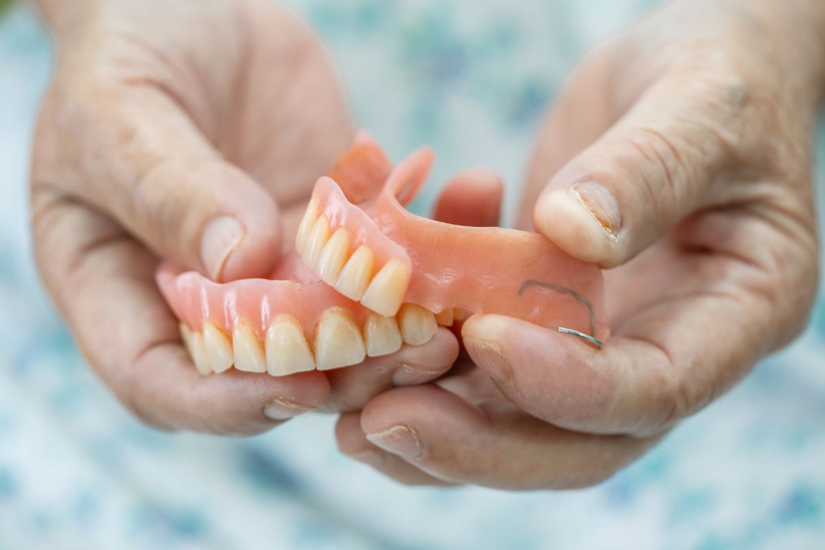Featured image for “4 Practical Ways to Get Used to Your Dentures Without Pain or Stress”